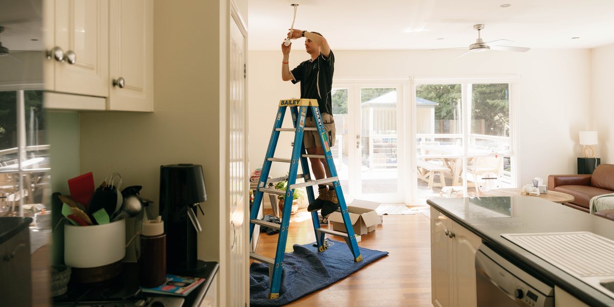 Lexity electrician on the job